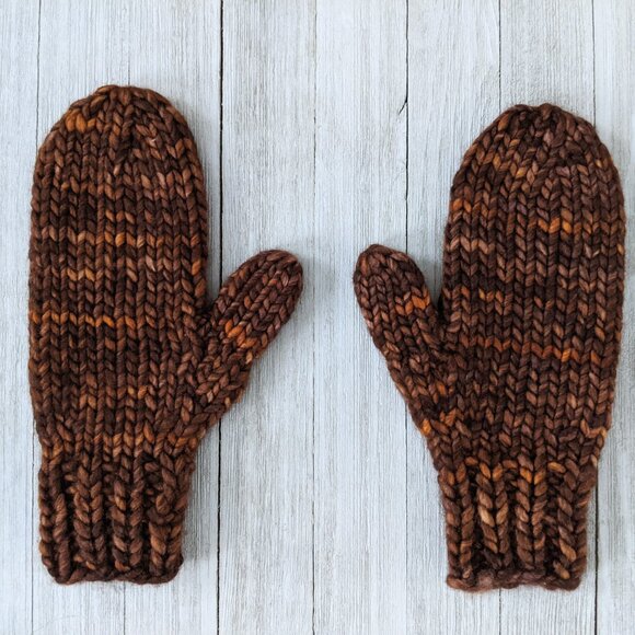 Hand knitted merinos wool mittens - Picture 2 of 2